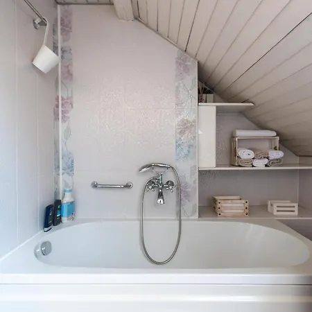 公寓 Klara Vracar 90 M2, Dve I Po Spavace Sobe *