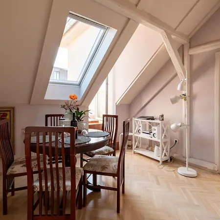 Klara Vracar 90 M2, Dve I Po Spavace Sobe