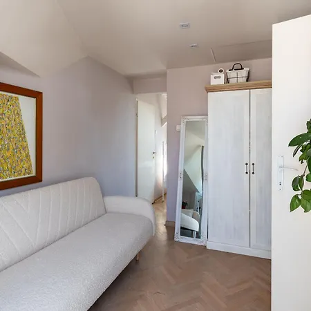 Lejlighed Klara Vracar 90 M2, Dve I Po Spavace Sobe Beograd